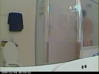 Verborgen spion camera clips unsuspecting victim