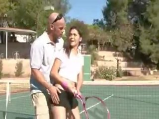 Hardcore sesso video a il tenis corte